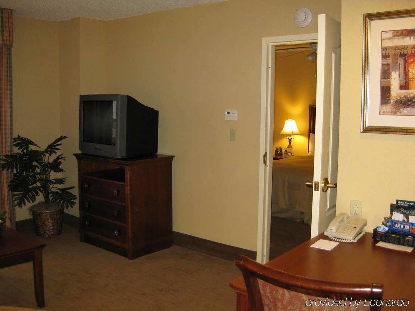 Homewood Suites By Hilton Chesapeake - Greenbrier Exterior foto